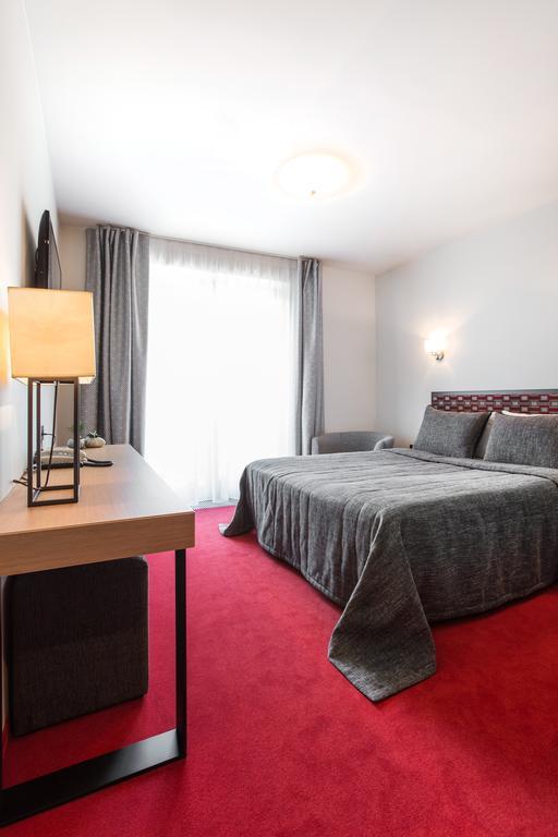 Viesbutis Simpatija Hotell Druskininkai Exteriör bild