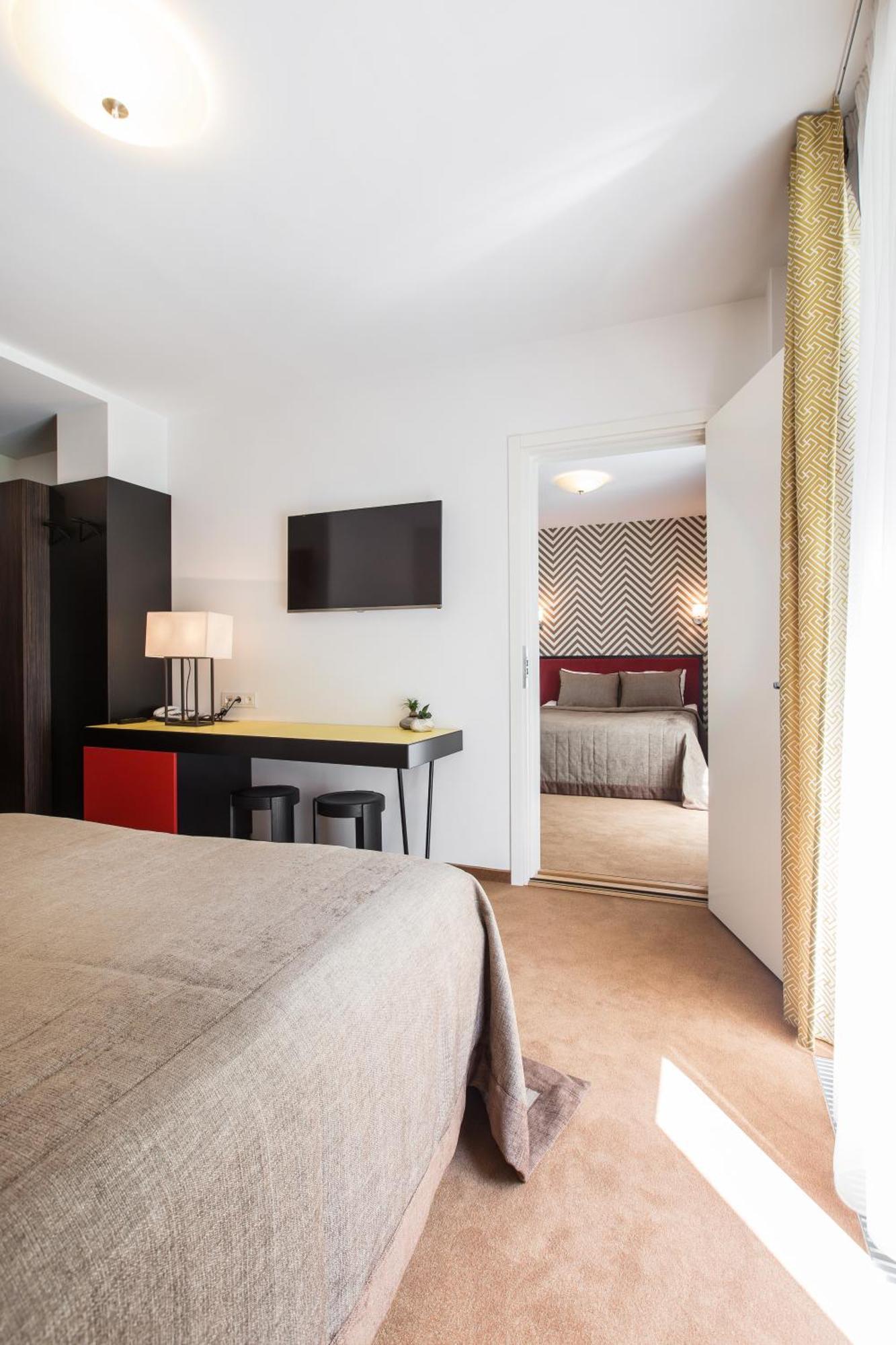 Viesbutis Simpatija Hotell Druskininkai Exteriör bild